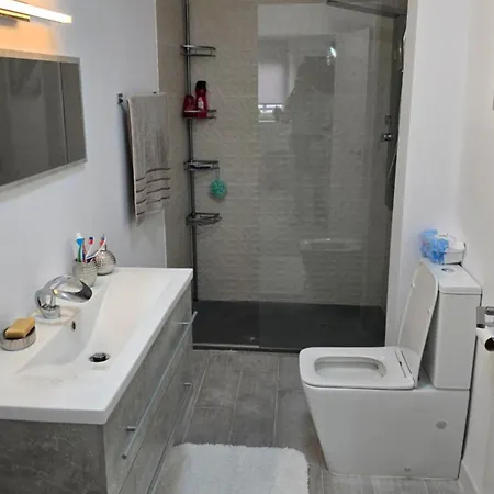 Biclahome Casa De Lujo De 2 Plantas Con Garage *