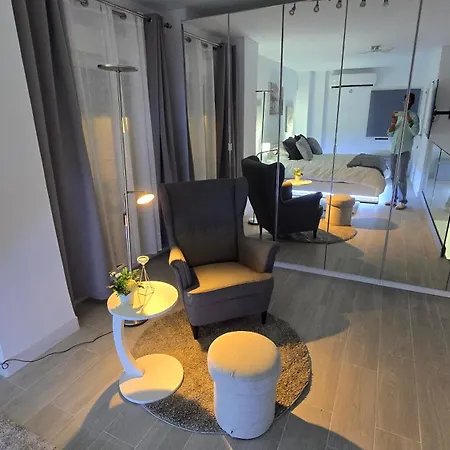 Biclahome Casa De Lujo De 2 Plantas Con Garage Santafé
